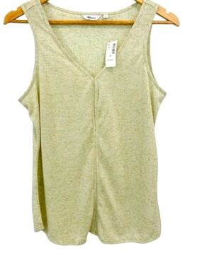 NWT Linen blend Reitmans camisole yellow pastel  V neckline large straps medium